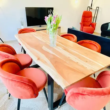 Large 3 Bedrooms In Center With Terrace&parking-bon1 卢森堡